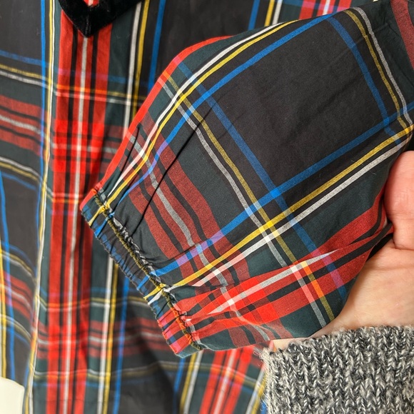 BNWT J. Crew Velet-trimmed V-neck Tunic in black Stewart Tartan in XS - Picture 5 of 8